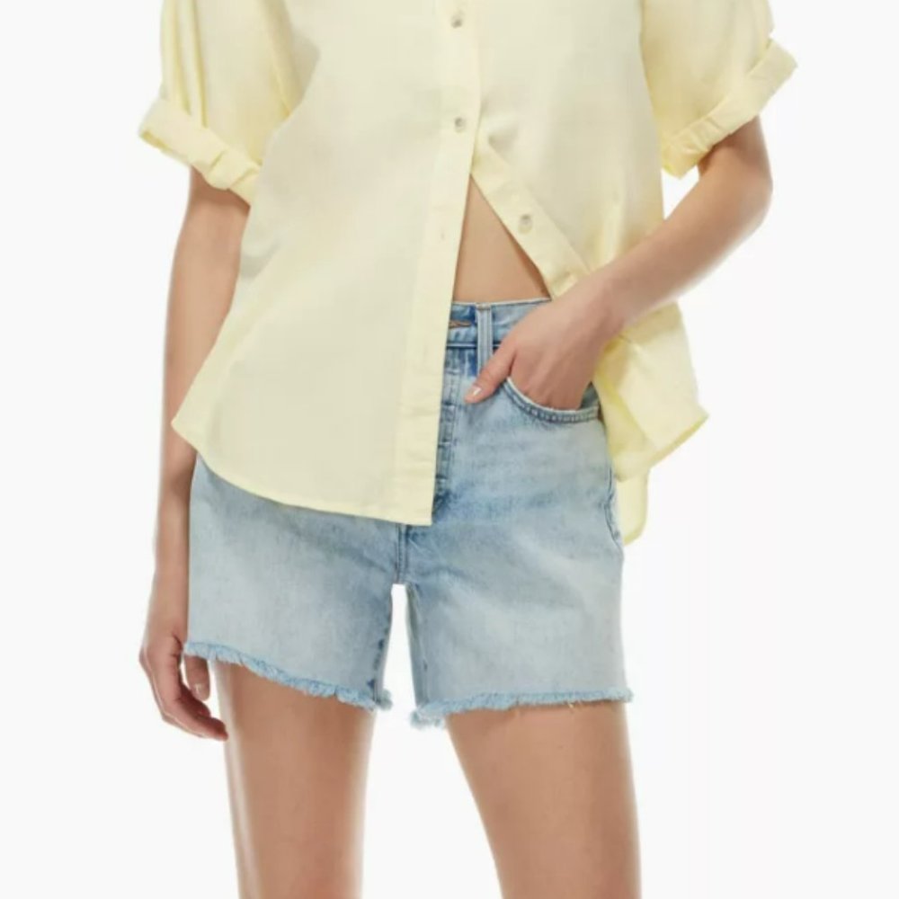 NWT ARITZIA DENIM FORUM SHORTS